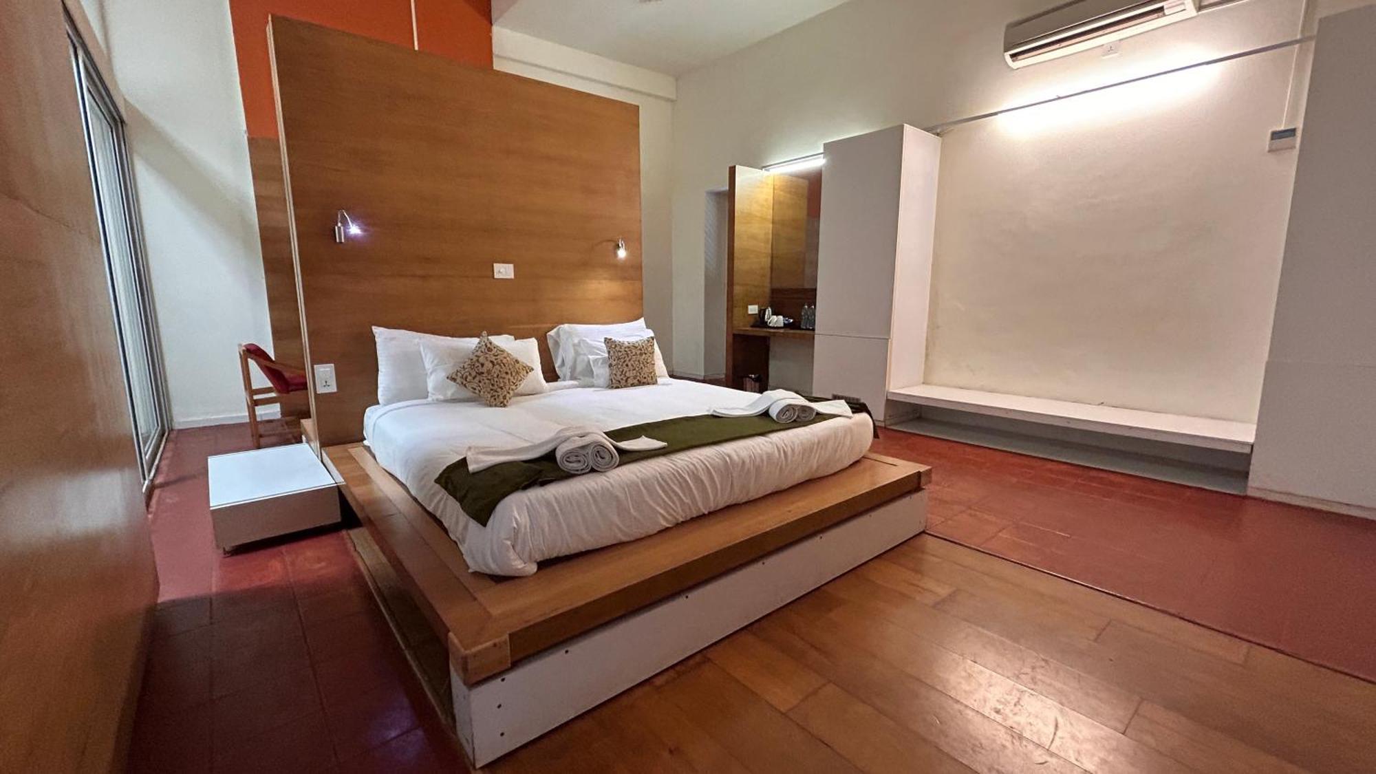 Presidency Artotel, Kochi Ngoại thất bức ảnh